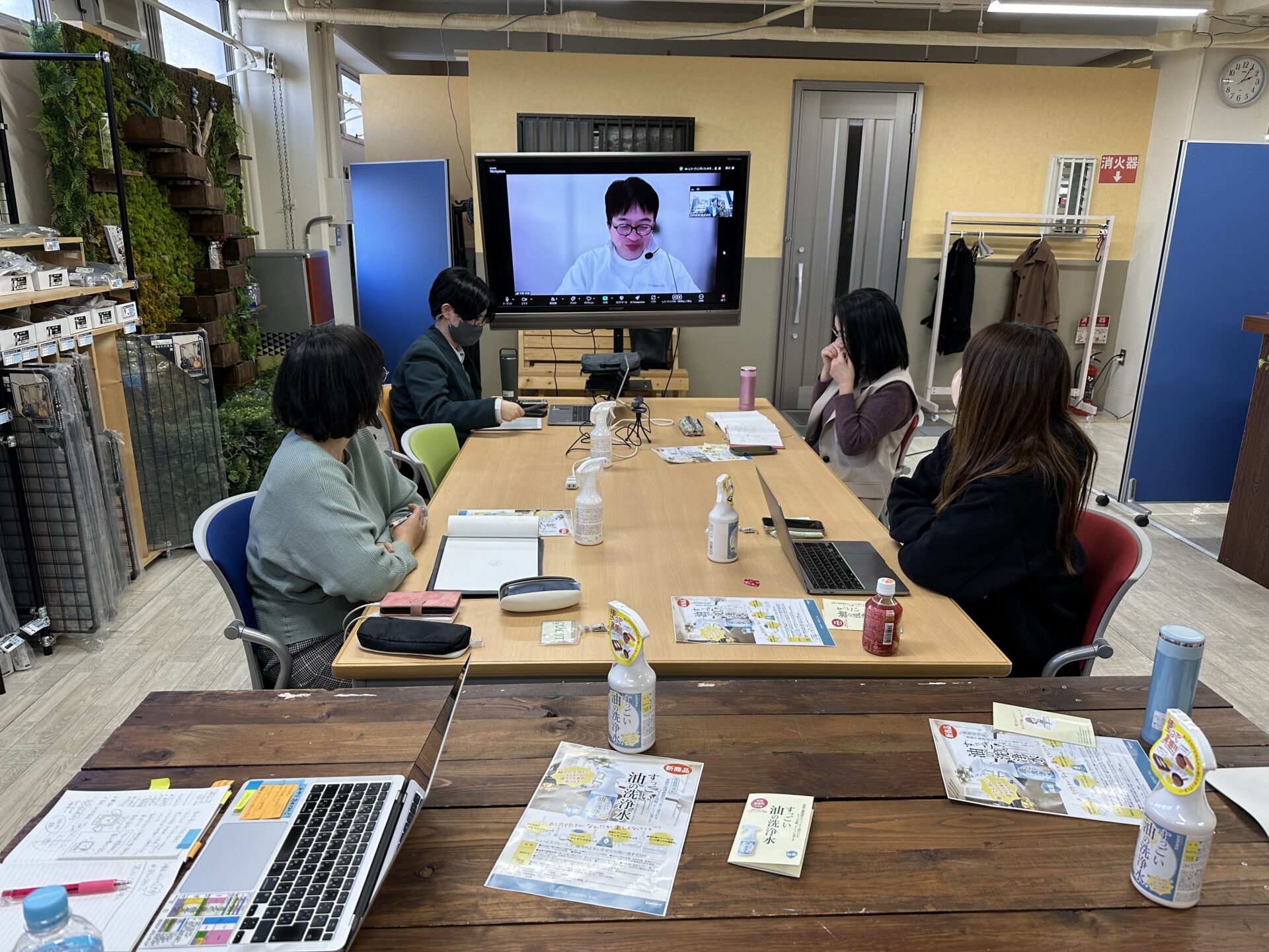 いいものマガジン編集会議の様子